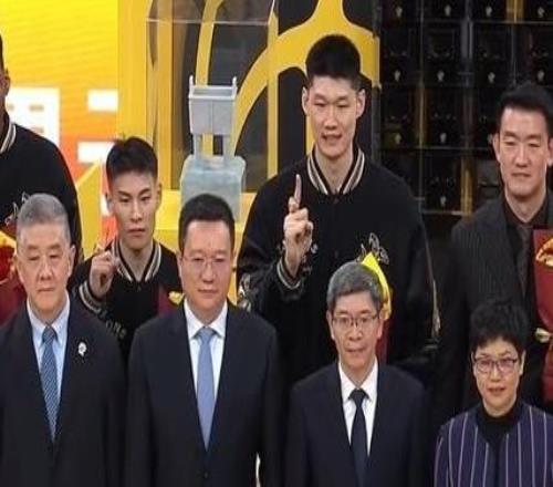 廣廈2425賽季奪冠獎金曝光浙江體育局高達(dá)2000萬現(xiàn)金獎勵