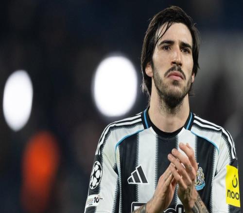 TA記者：曼聯(lián)方面已經考察過托納利，但紐卡完全不想出售他