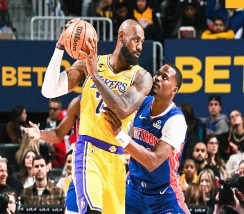 湖人輸活塞止9連勝！詹姆斯賽后說出心里話，雷迪克必須馬上行動