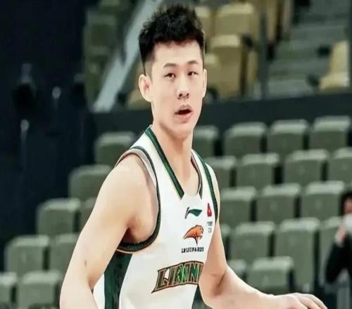 CBA动态更新,辽宁vs南京,王岚嵚强势回归,乌戈奇阵继续上演,辽篮即将签下大外援