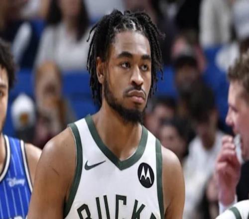 Shams：雄鹿GM曾称托马斯能争冠老里