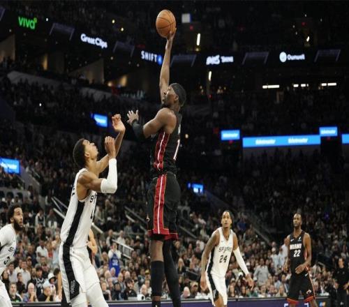 小里夫斯：若阿德巴約能在文班亞馬手中砍30分，比打奇才83分更牛