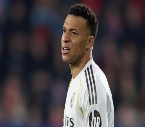 隊(duì)醫(yī)錯(cuò)把姆總右腿當(dāng)左腿！曝皇馬已開除醫(yī)療團(tuán)隊(duì)