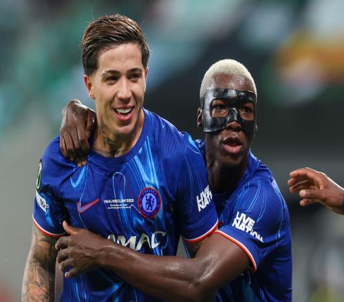 截然不同的回應(yīng)郵報報道凱塞多面對皇馬傳聞表忠誠恩佐則留有余地_英超直播