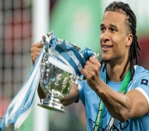 阿克：這賽季有很多新援所以球隊表現不穩定未來我不知道