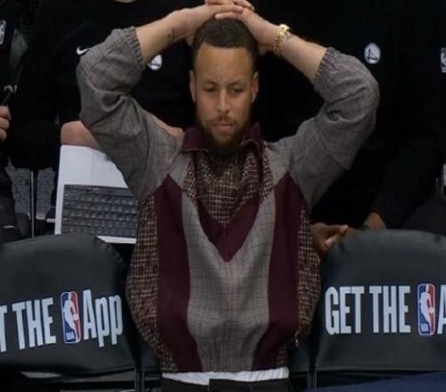 官宣髕腱撕裂！勇士得分手賽季報(bào)銷，可能告別NBA