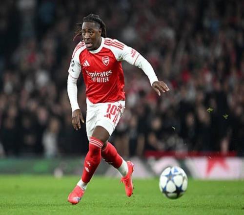 重击!枪手中场大将或伤缺46周三线作战塔帅或被迫做出取舍