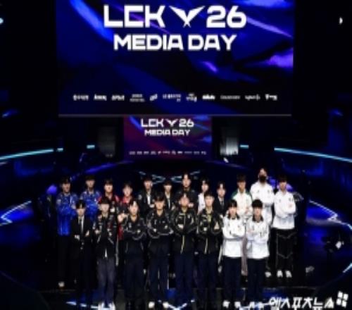 LCK媒體日預(yù)測(cè)奪冠隊(duì)伍：9個(gè)隊(duì)伍都投給了Gen，只有Gen投給了T1