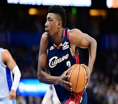 得分能力相當不錯，騎士有理由給內(nèi)線大將提供多一些表現(xiàn)機會