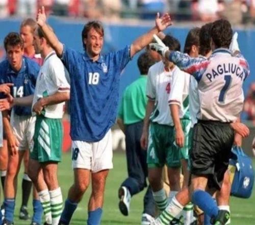 从意大利主力到国米弃将,只用了1年时间,实力派照样逃不过宫斗