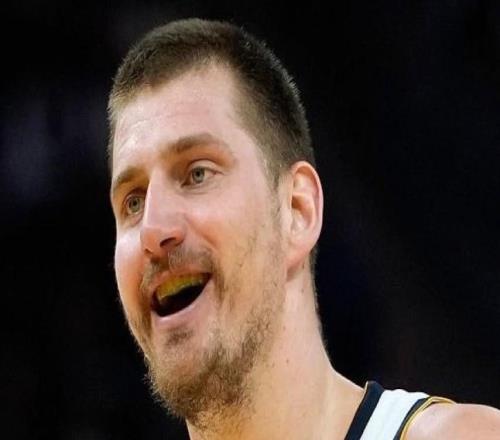 連場三雙，約基奇成為NBA歷史首位背靠背場均15+15+15的球員