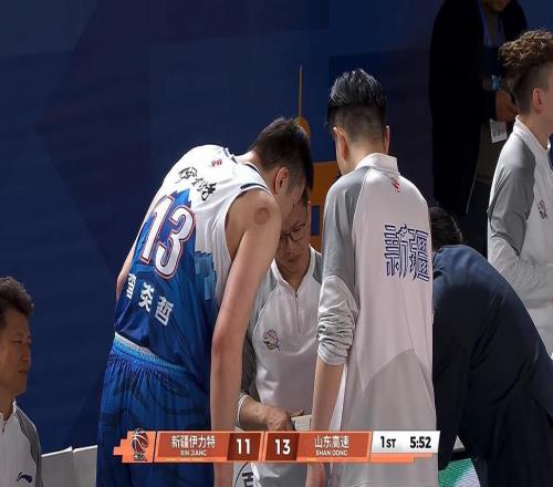 20分惨败！CBA焦点1战，山东大破新疆男