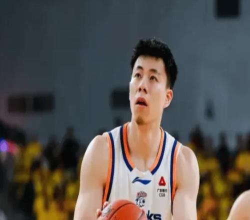 上海11280大勝山西球員評價：4人優秀，5人及格，洛夫頓低迷