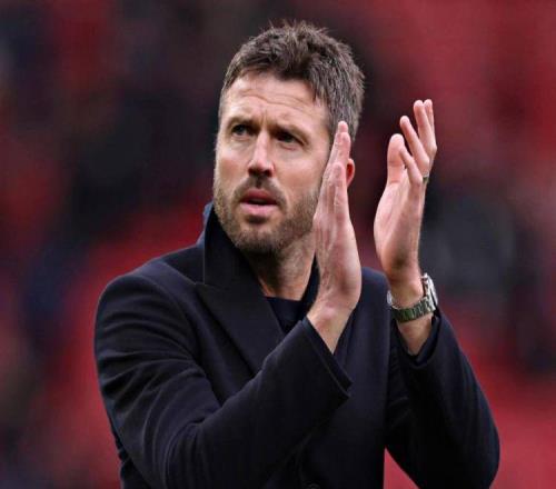 曼聯5出3進，中場推倒重來！2人合同到期2人鐵心想走3天才鎖定