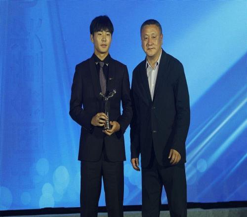 23天前獲中國金童獎！17歲蓉城紅星無緣中超+中乙名單或無球可踢