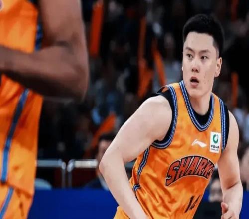 勝山西發布會！盧偉點贊傳導球，擺明球隊厚度，李弘權好謙遜！