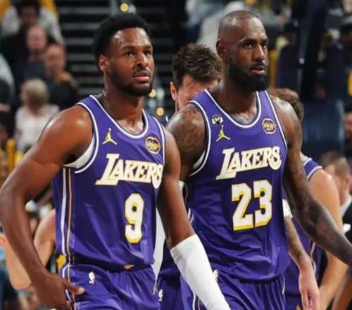 詹姆斯復出以來，湖人7勝1負，他已經找到自己的球隊地位！