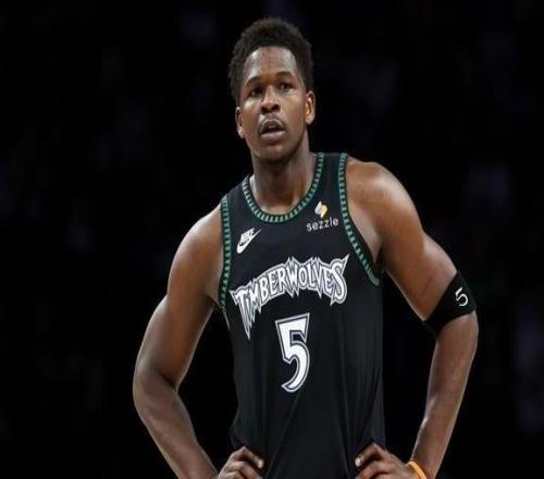 森林狼老鐵們坐不住了！2026款新Logo疑似曝光，哈士奇要變回狼