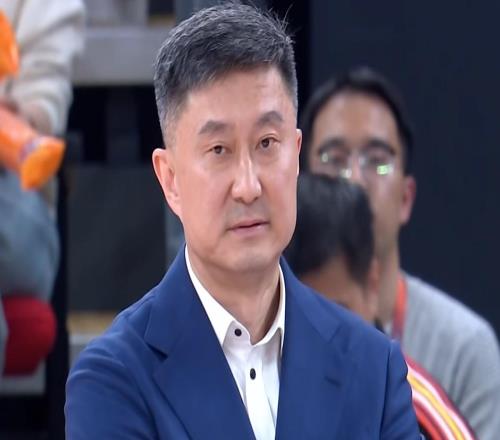 廣東復仇北京！輸球或四強不保，杜鋒全力一搏，徐杰重奪主控大權