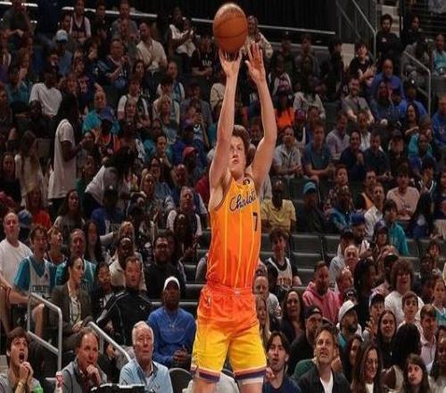 克努佩爾成NBA歷史最年輕的單賽季至少命中250記三分的球員