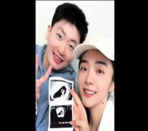 甜蜜！余霜分享懷孕記錄視頻：管澤元每天下廚+給寶寶讀睡前故事