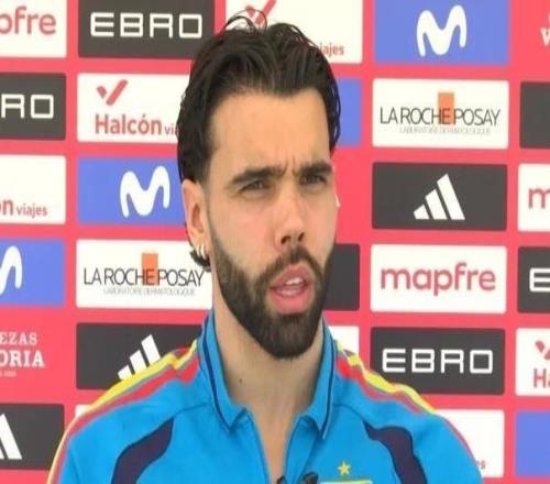 拉亞:霍安狀態非常出色,沒他巴薩本賽季走不到現在這個位置