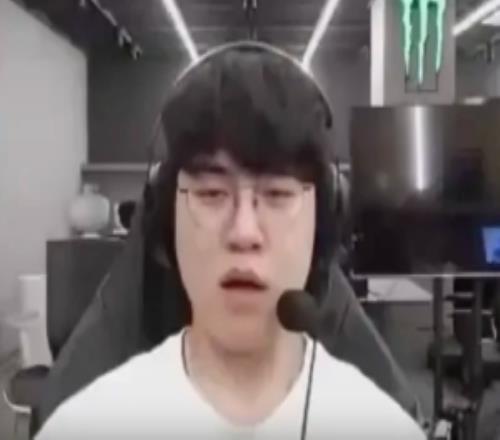 Gumayusi:Kanavi哥非說維魯斯打EZ十零不知道是不是因?yàn)樵膺^我