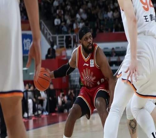 上海男籃VS山西！盧偉沖擊13連勝，淡厚然上演CBA首秀，央視直播