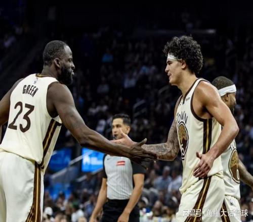 勇士險(xiǎn)勝！波神28+8首發(fā)第一，格林6+10桑托斯爆發(fā)，庫里也很平靜