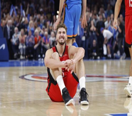 火箭隊(duì)9人登場(chǎng)，僅1人正負(fù)值為負(fù)！全明星中鋒名不副實(shí)該交易了