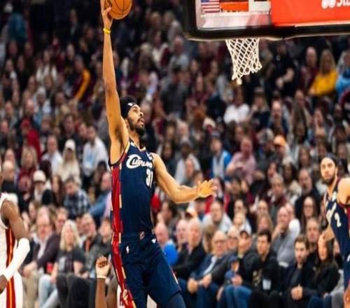 大勝！哈登17+14歷史第二，斯特魯斯29+8，但施羅德讓騎士很失望