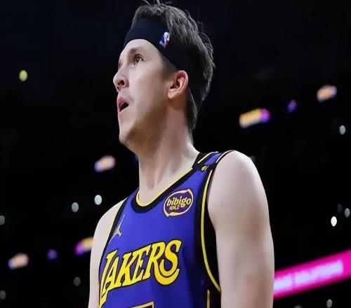 湖人大勝籃網(wǎng)！東契奇狂砍41分，里弗斯末節(jié)覺醒，內(nèi)線+防守辣眼