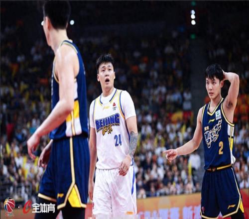 隊(duì)記談焦泊喬：他想要個官方通報(bào)，但球隊(duì)不想出，球迷：無法調(diào)和