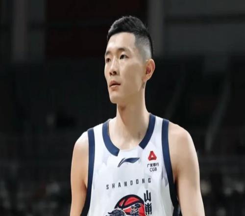 劉傳興傷退！張寧高詩巖被罰下山西險(xiǎn)勝山東陳林堅(jiān)21分