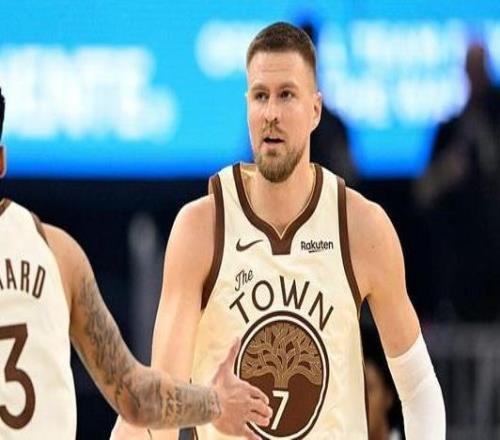 波爾津吉斯28+8桑托斯27分勇士主場力克奇才