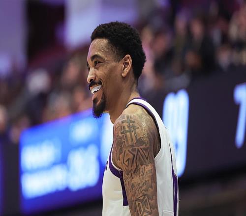 國(guó)王用短合同簽下一名鋒線球員，這可能是他為數(shù)不多的機(jī)會(huì)了