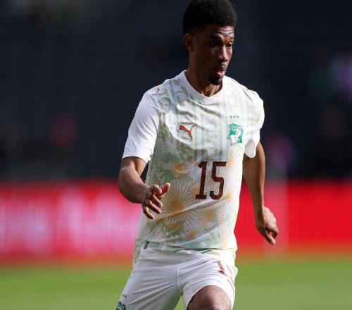 曼聯(lián)4000萬邊鋒低迷，芒特有望24天改變命運！傷愈力爭打動卡里克