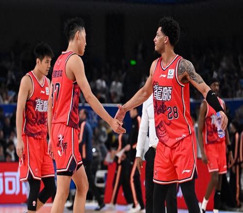 广东不要的球员,轰20+9打爆辽宁内线,杜锋没人用到哪买后悔药