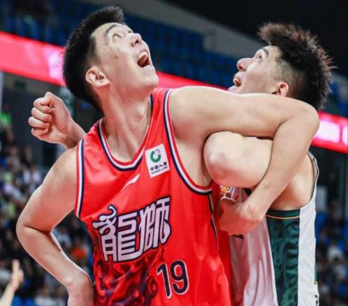 一人打穿遼寧3大內線，拿全隊5個第一，球迷：莫蘭德都防不住你