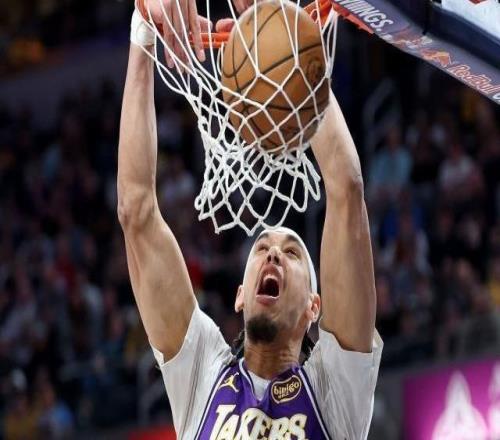 湖人中鋒支棱起來了，東詹里爭(zhēng)冠更有底氣