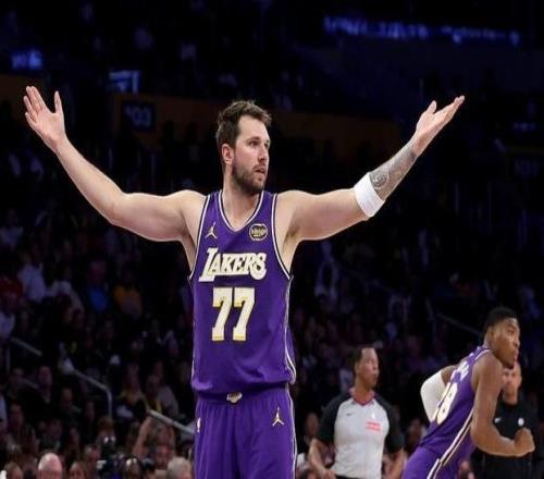 NBA東契奇連續12場得分30+，湖人穩居西部第三