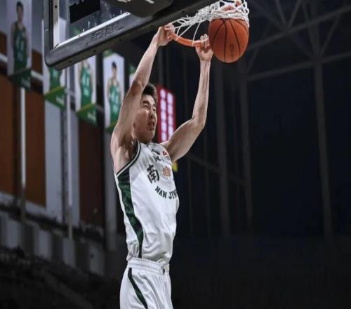 同曦沒郭昊文不行！帕克爆了一場就亂打，僅2人發揮，季后賽難了