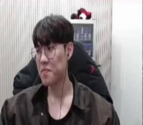 Oner:我要是再在T1续约,那可真得干到头发白才行了啊