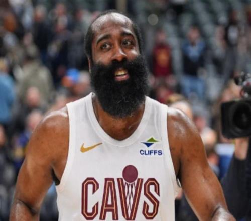 81分，84分！辣眼睛，完整體騎士太可怕了