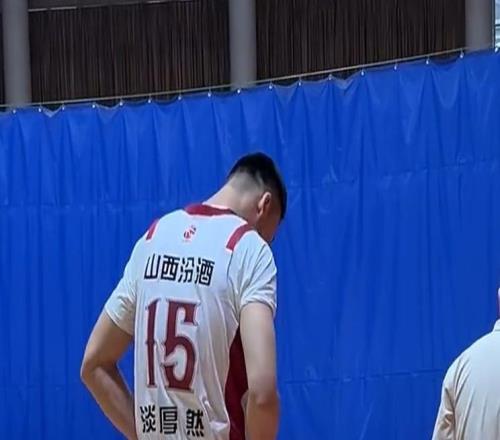 確定了！淡厚然已開始拍攝定妝照，最早4月1號出戰(zhàn)，彌補內(nèi)線隱患