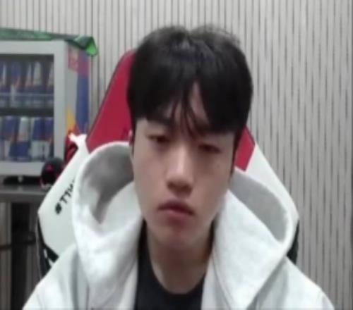 Keria:这次冠军皮肤和名人堂没什么爆料皮肤的脸真的超级漂亮