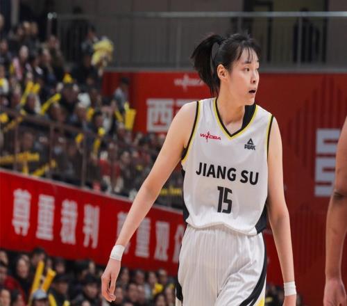 轟15分+3記三分！中國女籃26歲2米王牌進(jìn)化：宮魯鳴征召她嗎