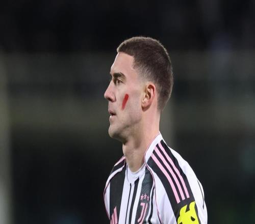 全市場(chǎng)：尤文準(zhǔn)備再次與弗拉霍維奇的團(tuán)隊(duì)會(huì)面，商討續(xù)約事宜