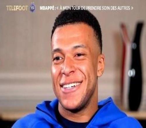 姆巴佩:拜仁是現(xiàn)在歐洲狀態(tài)最好的球隊,但皇馬有能力贏他們