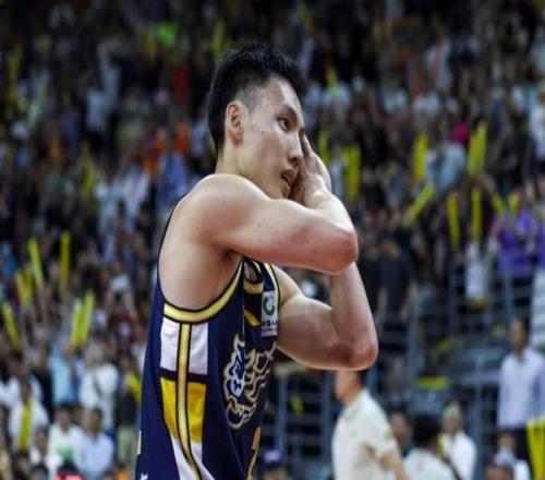 102比54狂勝48分！廣東掀翻遼籃苦主殺回前3：11冠王滿血復活